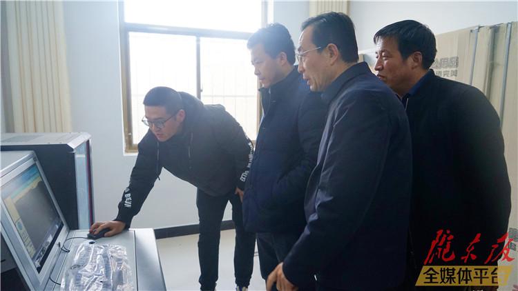 董濤督查西峰城區安全生產隱患排查整治工作