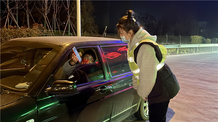 志愿者孫麗萍：守好城區“北大門”