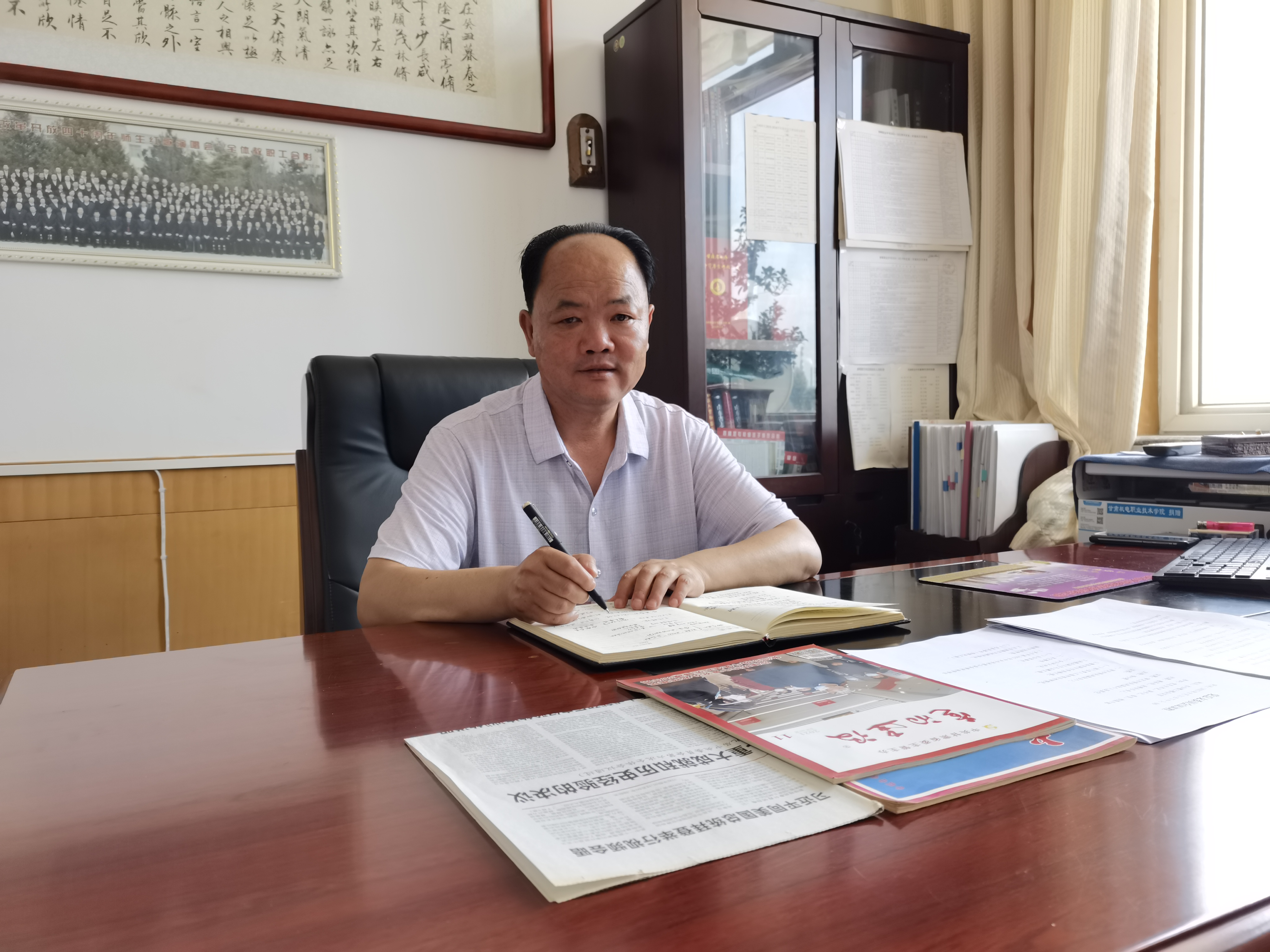 【教育高質量發展·校長訪談】提升職業教育質量 鋪就學生成才路——訪西峰職專黨總支副書記、校長佘占發