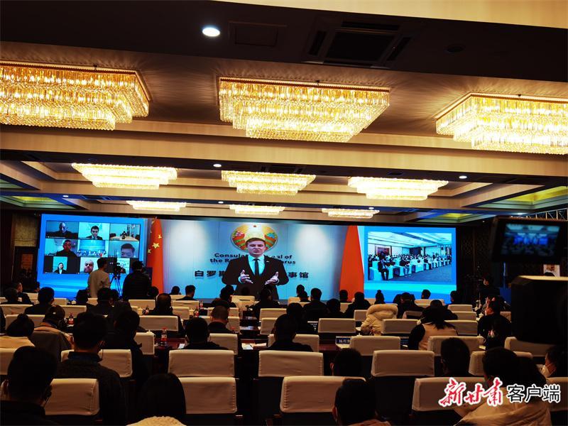 慶陽：同日兩場會 經濟唱“主角”