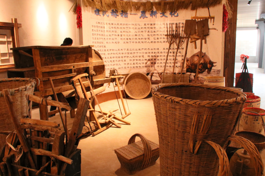 【新春走基層】“老手藝”玩轉“新花樣”—— 環縣莊子峁生態農莊傳統手藝激活振興新貌