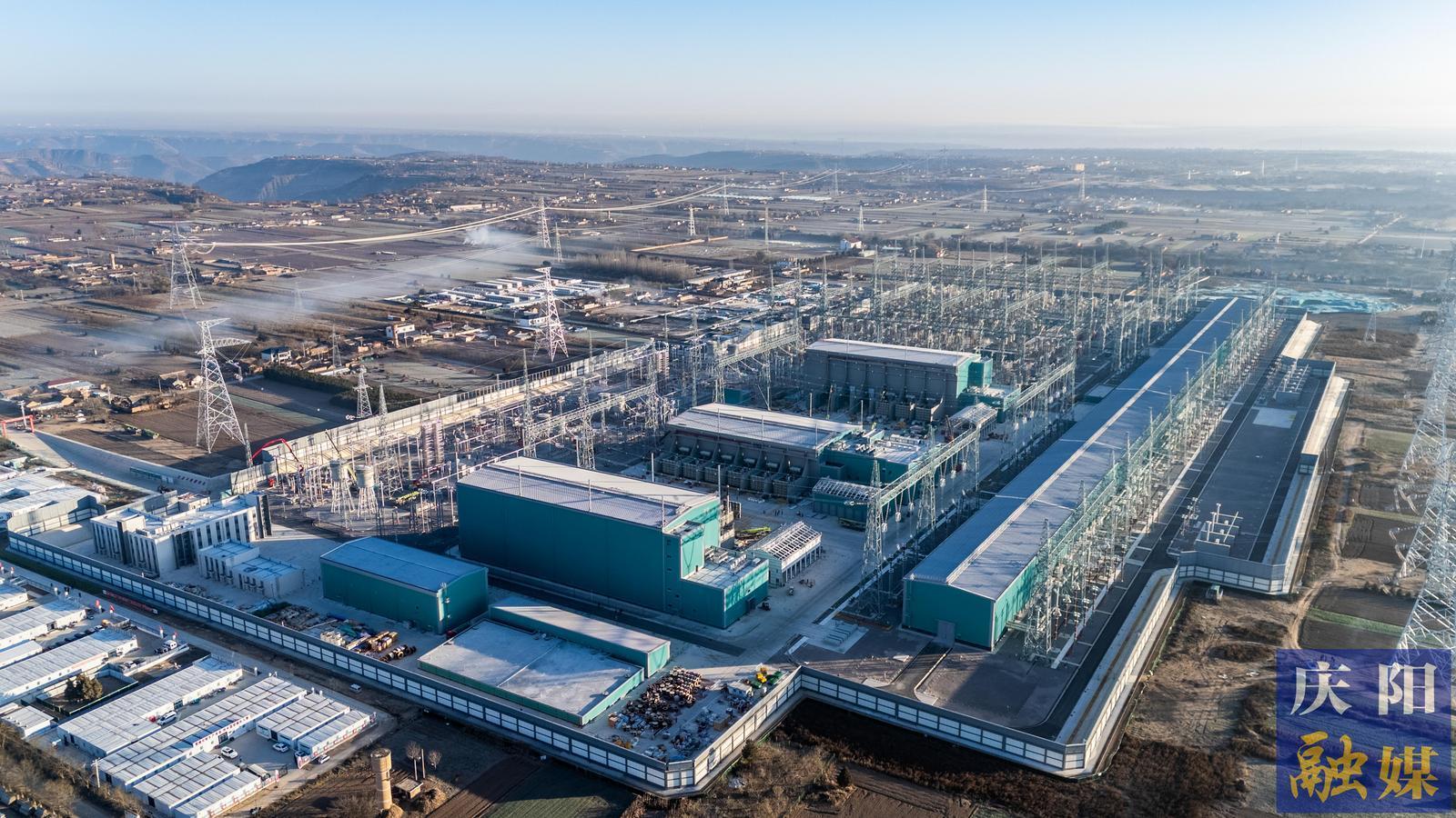 【攝影報道】隴東至山東特高壓直流輸電工程慶陽換流站750千伏交流系統投運