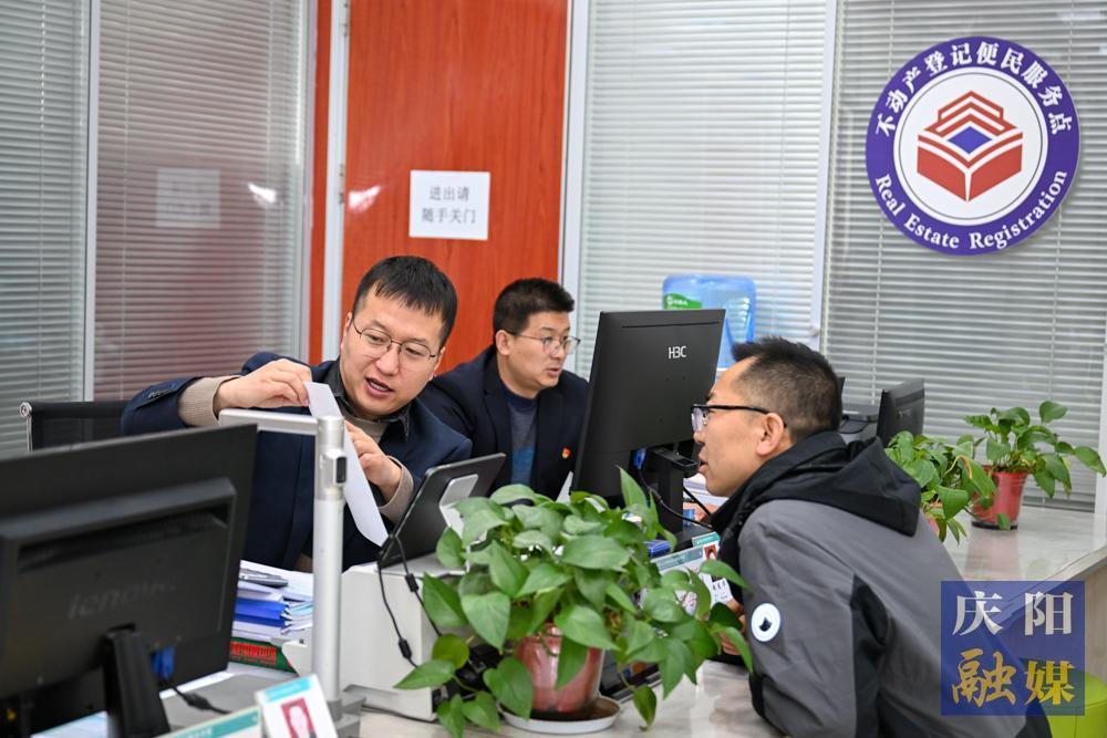 【攝影報道】新春開工第一天，慶陽市各行各業元氣滿滿啟新程