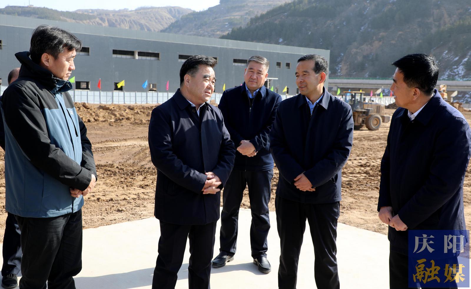 黃澤元在華池縣調研時強調 提神提速提質全力推動各項工作落地見效 真干快干實干奮力實現縣域經濟跨越趕超