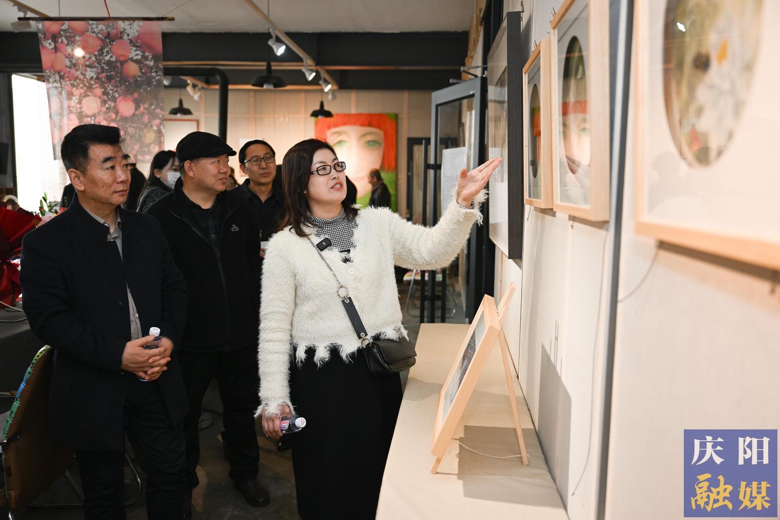 【攝影報道】“她視覺”女性觀念藝術展開展