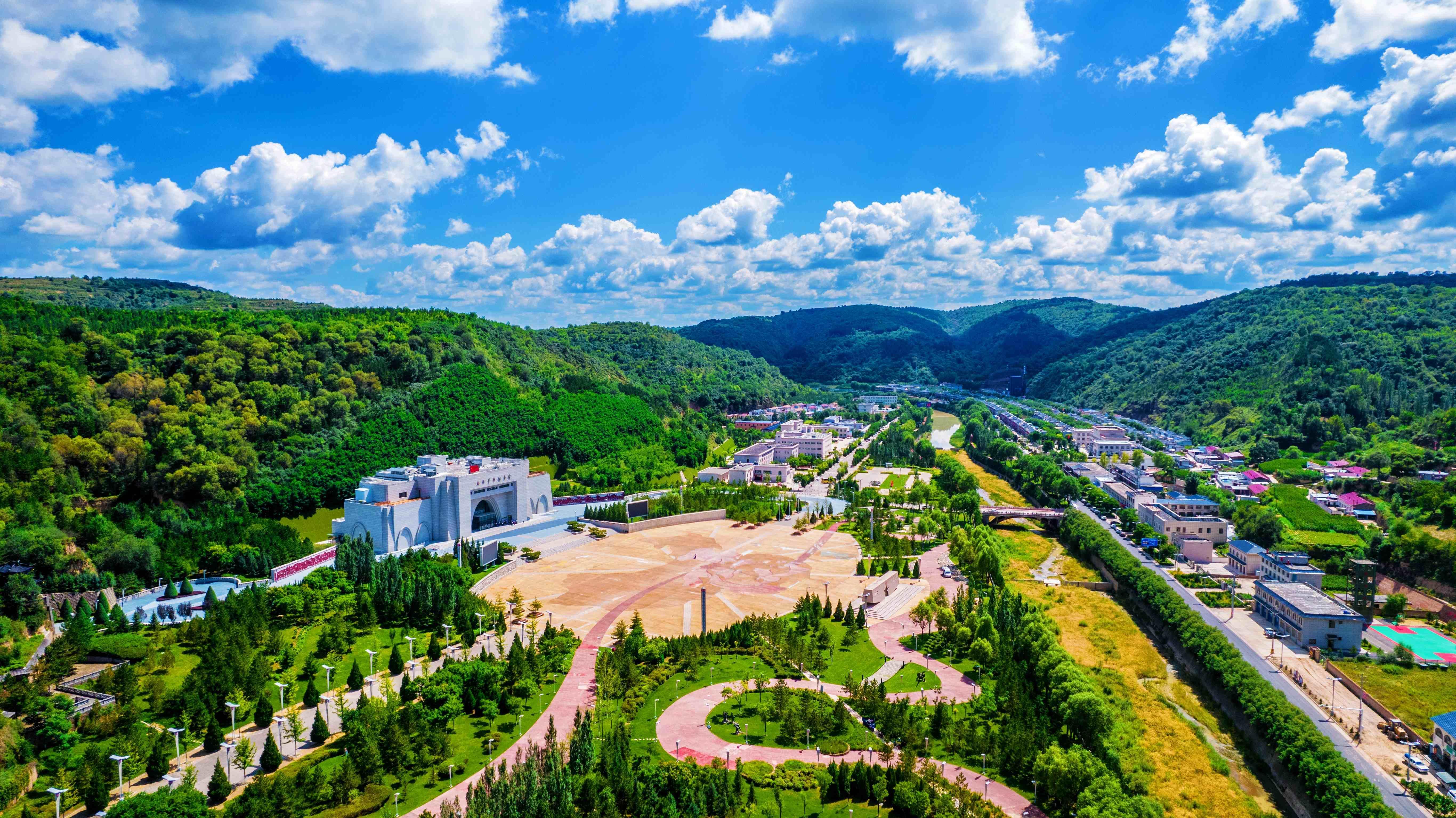 紅色熱土上的青春回響——記2025年度中國青年五四獎章集體、南梁革命紀念館南梁精神宣講隊