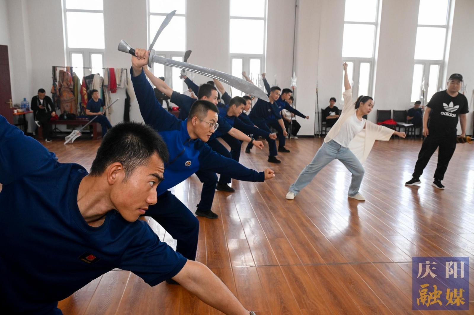 【攝影報道】第二十屆慶陽香包民俗文化節各項籌備工作有序推進