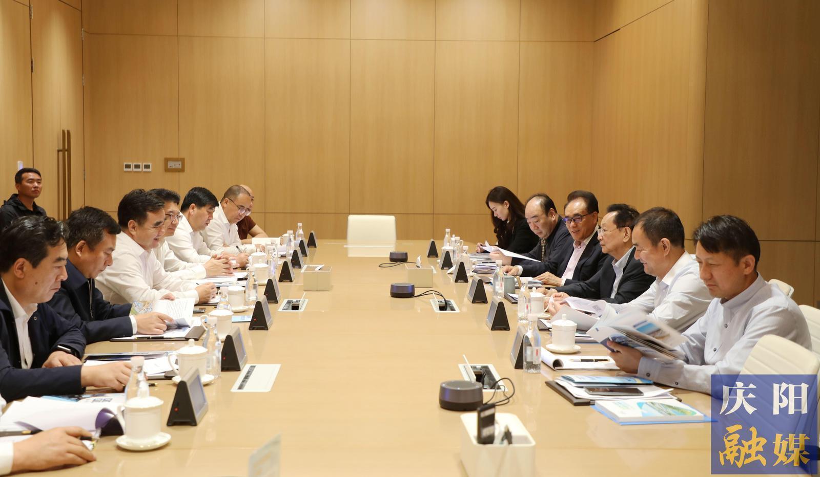 黃澤元帶隊(duì)赴正大集團(tuán)中國(guó)總部考察對(duì)接項(xiàng)目