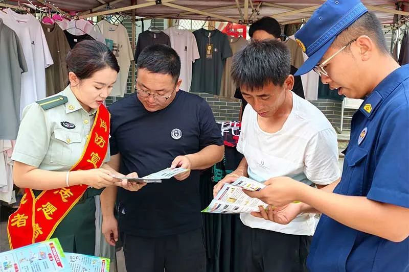 火焰藍+志愿紅 秋季安全宣傳火力全開