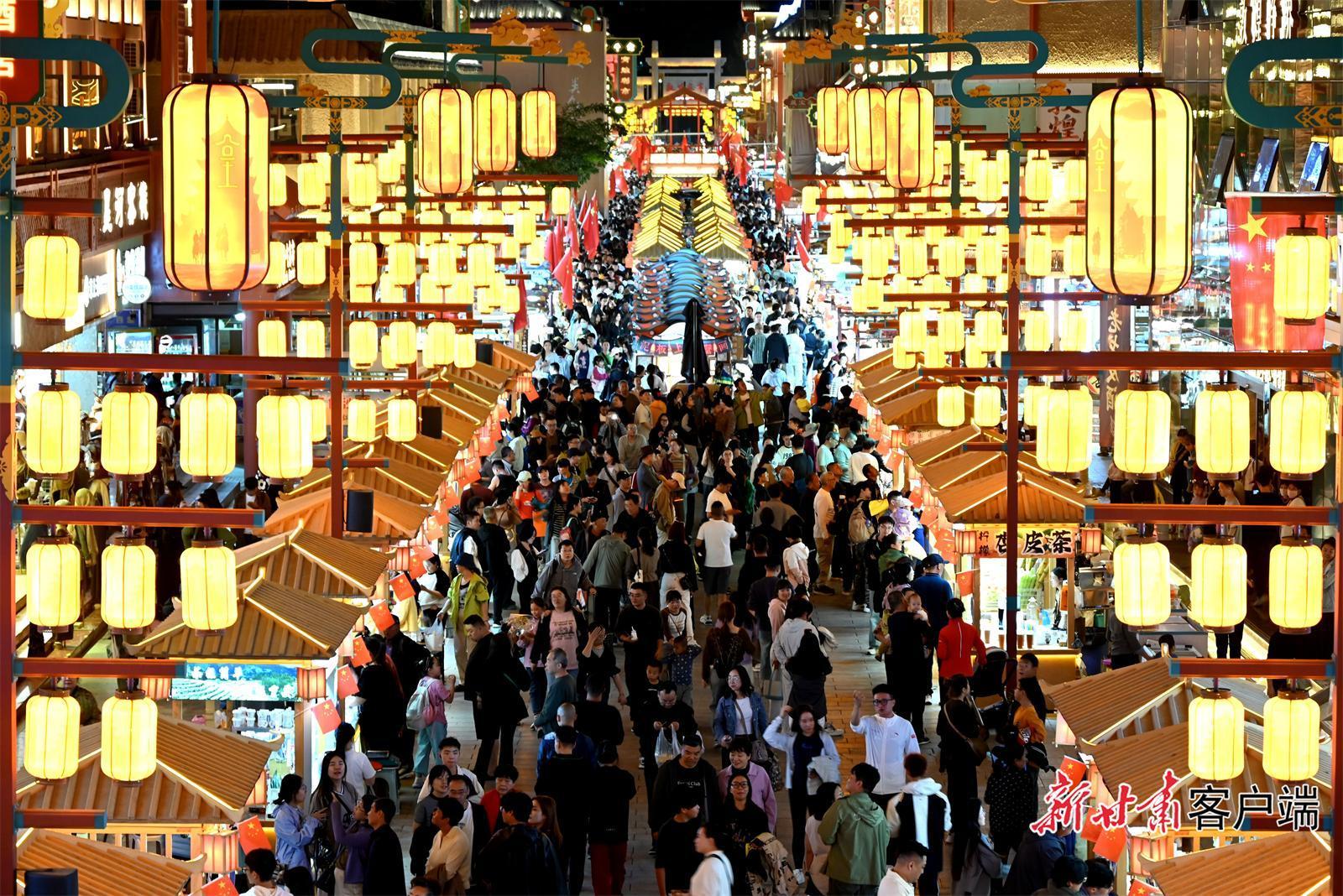 煙火氣十足，文化味濃郁 八方游客在隴原沉浸式體驗西北的“詩與遠方”