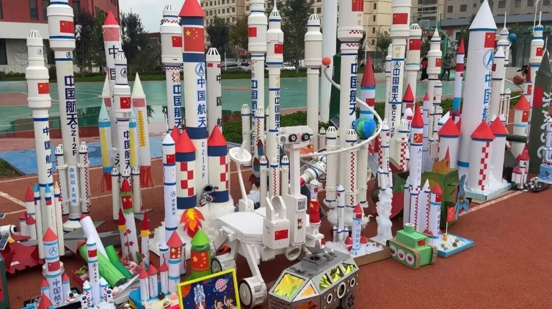 學(xué)院路實(shí)驗(yàn)學(xué)校：家校攜手話傳承 航天逐夢向未來