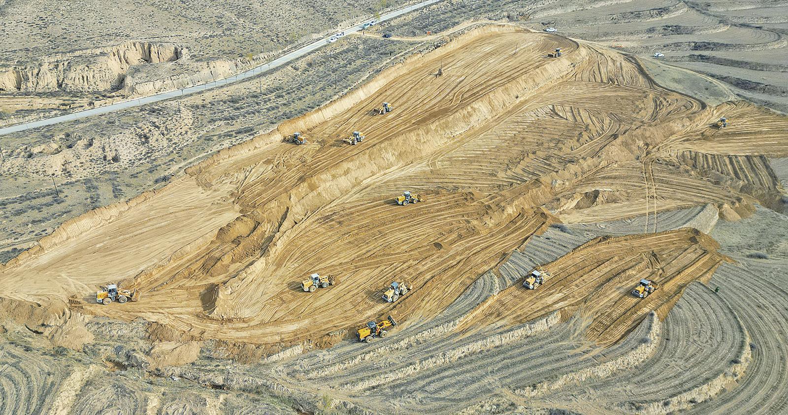 《隴東報》特刊·鄉村振興｜沃土生金 林下淘金——慶陽造良田推良法讓農民腰包鼓起來