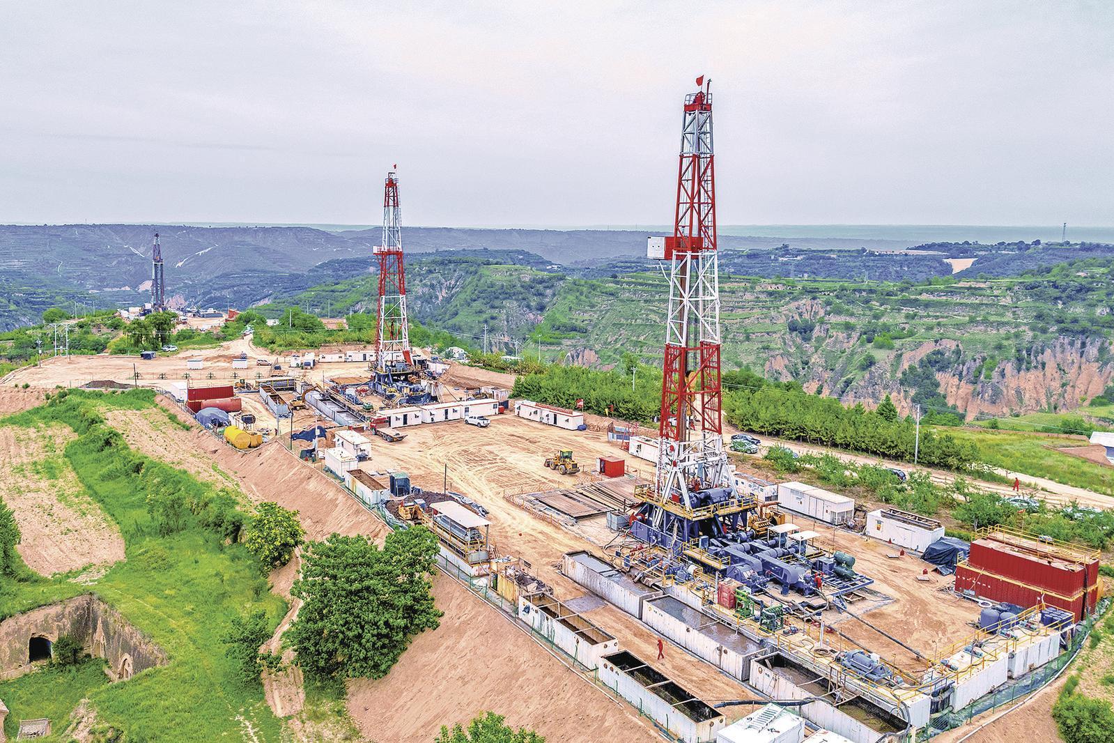 油海逐“新” “質”勝未來 ——長慶油田采油二廠新質生產力發展紀實