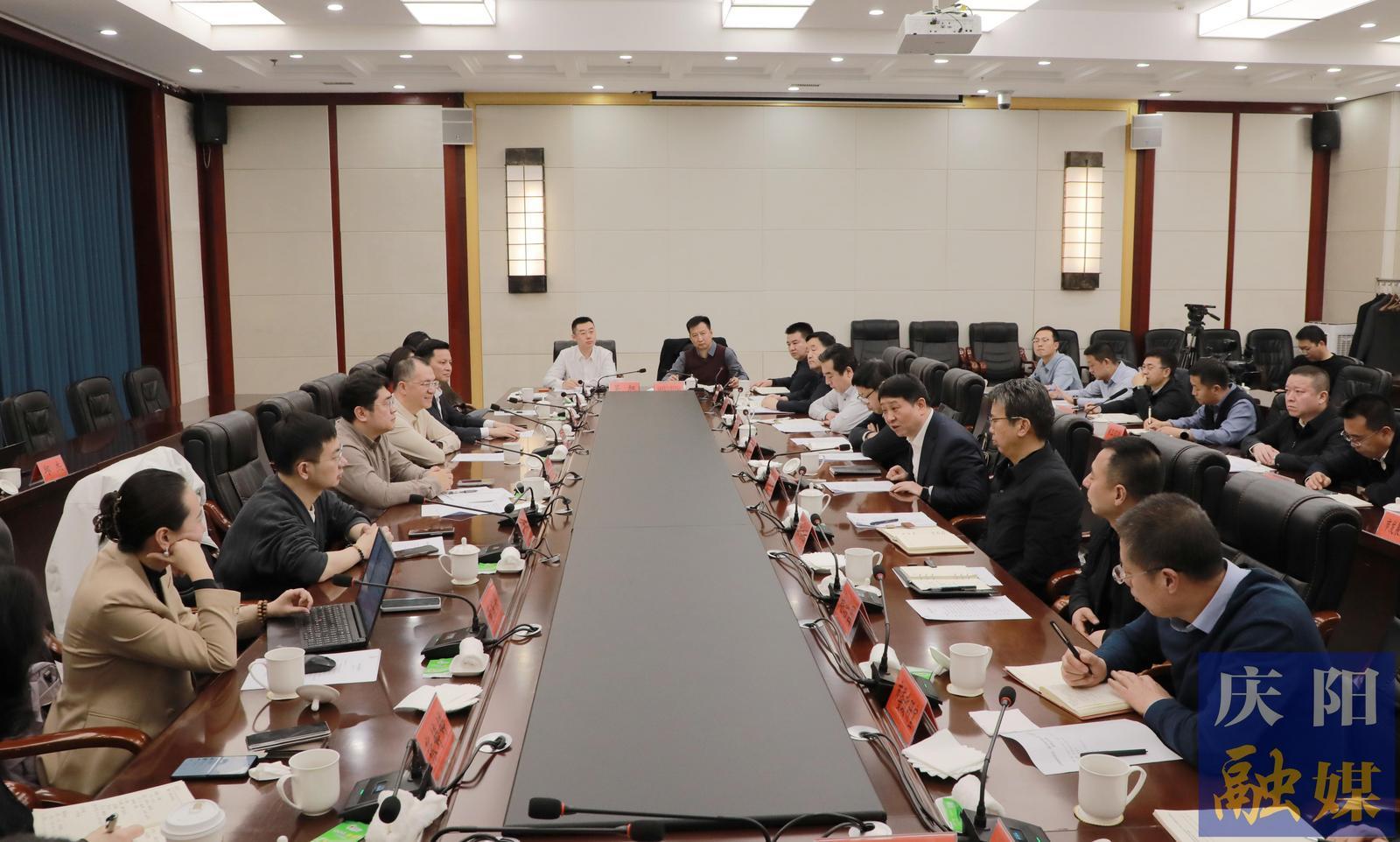 周繼軍與上海燧原科技有限公司及生態企業負責人座談