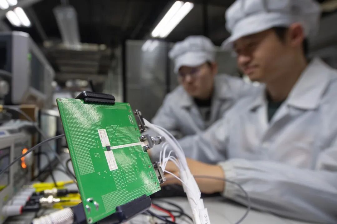 經濟熱點快評丨總書記為何強調傳承弘揚西遷精神？