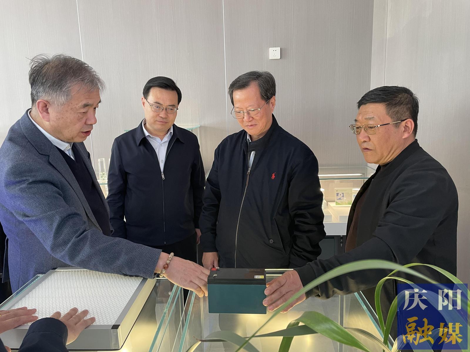 中國老促會副會長任正曉來慶陽考察調研